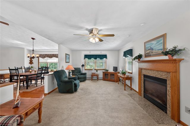 58 Brush Hill Road, Narragansett, RI 02882