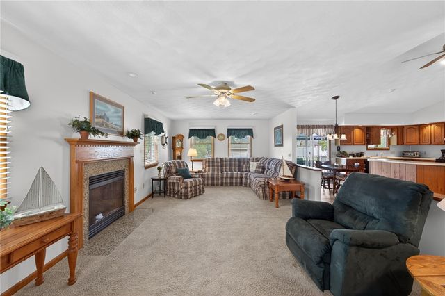 58 Brush Hill Road, Narragansett, RI 02882
