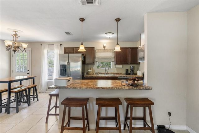 1304 Amy St, George West, TX 78022