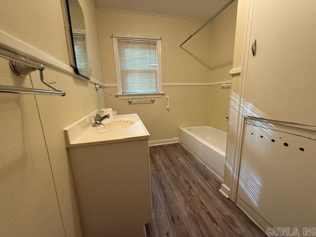 201 NE 4th Street, England, AR 72046