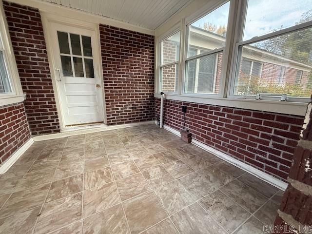 201 NE 4th Street, England, AR 72046