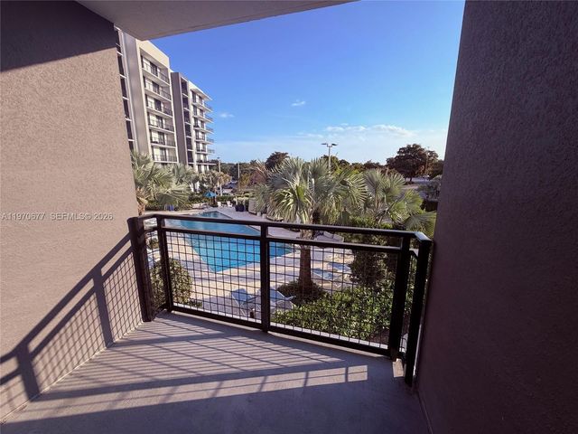 9000 Ramblewood Dr 209, Coral Springs, FL 33071