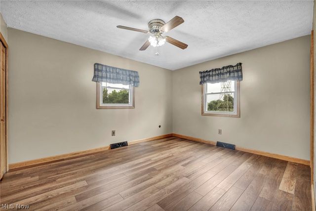 2661 Eaver Street NW, Uniontown, OH 44685