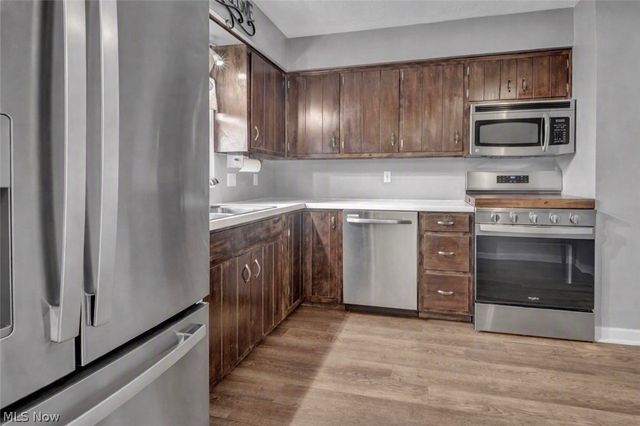 2661 Eaver Street NW, Uniontown, OH 44685