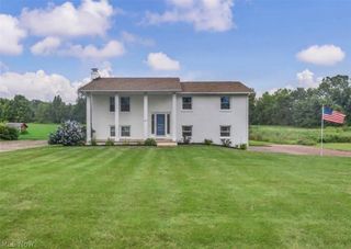 2661 Eaver Street NW, Uniontown, OH 44685