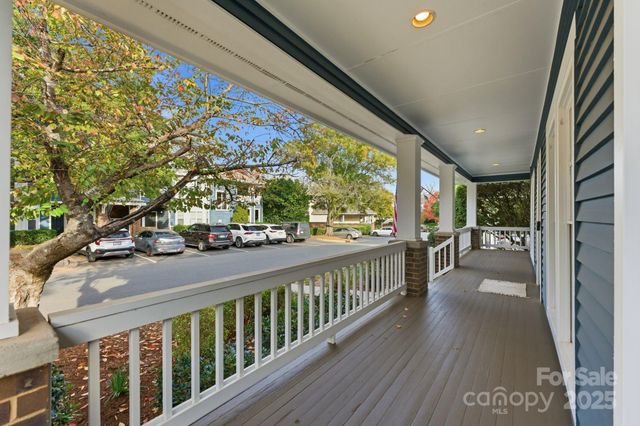 618 Olmsted Park Place, Charlotte, NC 28203