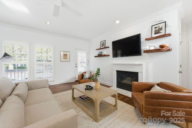 618 Olmsted Park Place, Charlotte, NC 28203