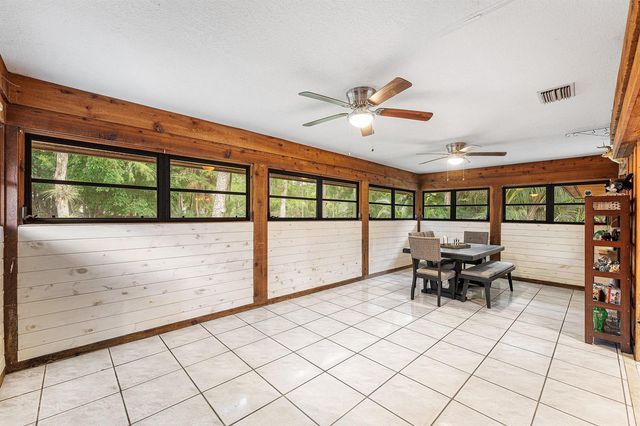 16355 Lancashire Drive E, Loxahatchee, FL 33470