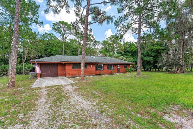 16355 Lancashire Drive E, Loxahatchee, FL 33470
