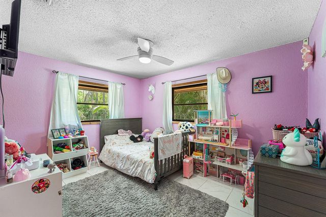 16355 Lancashire Drive E, Loxahatchee, FL 33470