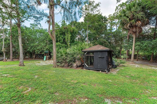 16355 Lancashire Drive E, Loxahatchee, FL 33470