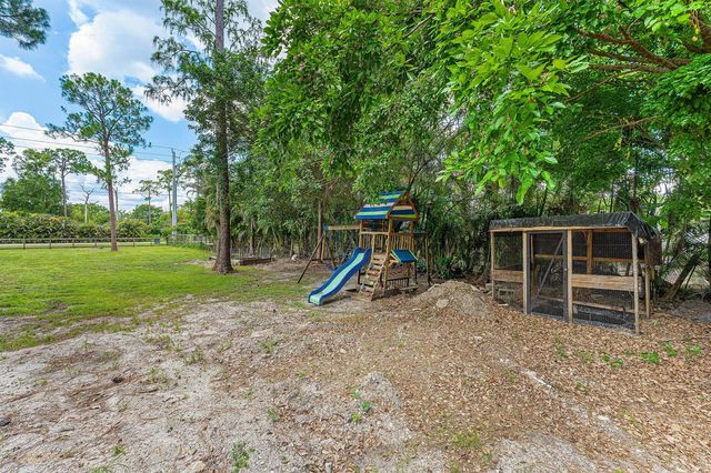 16355 Lancashire Drive E, Loxahatchee, FL 33470