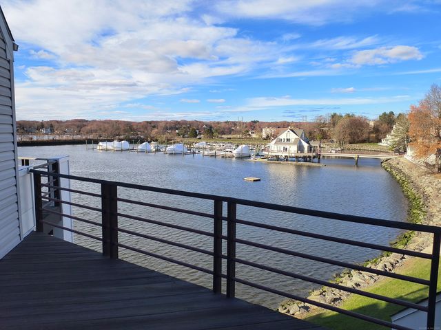 532 Popes Island Road 532, Milford, CT 06461