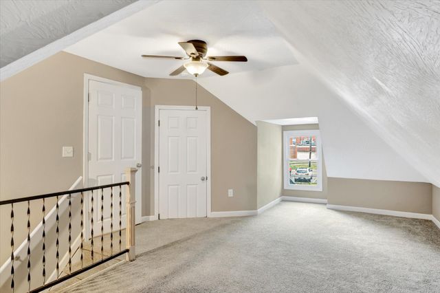 1015 N Concord Avenue, Springfield, MO 65802