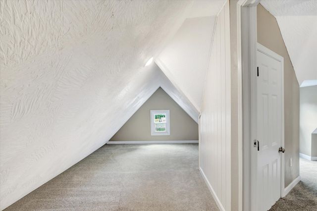 1015 N Concord Avenue, Springfield, MO 65802