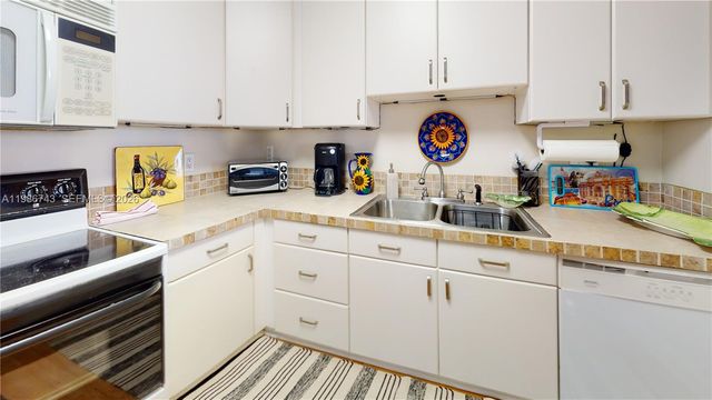 500 THREE ISLANDS BLVD 902, Hallandale Beach, FL 33009