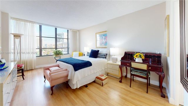 500 THREE ISLANDS BLVD 902, Hallandale Beach, FL 33009