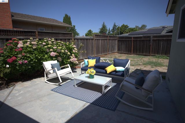 4133 Bacinada Dr, Fremont, CA 94536