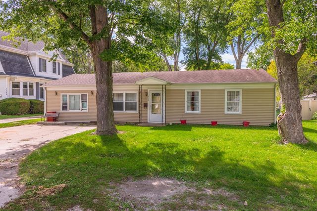 1702 S Plum Street, Pontiac, IL 61764