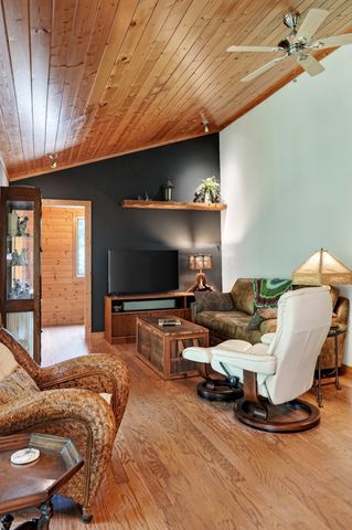 361 Bear Knob Ln, Crawford, TN 38554