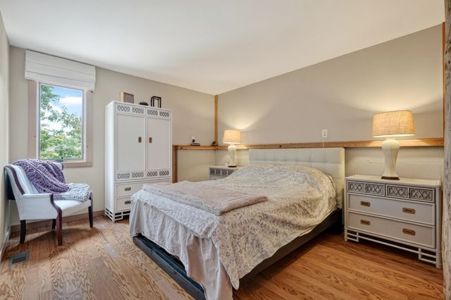 361 Bear Knob Ln, Crawford, TN 38554