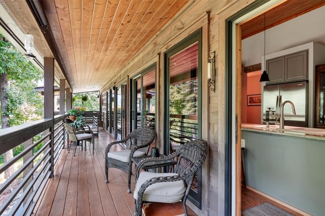 361 Bear Knob Ln, Crawford, TN 38554