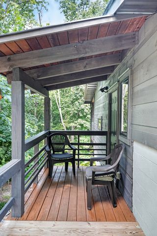 361 Bear Knob Ln, Crawford, TN 38554