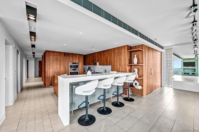 3415 6th Ave. 14, San Diego, CA 92103