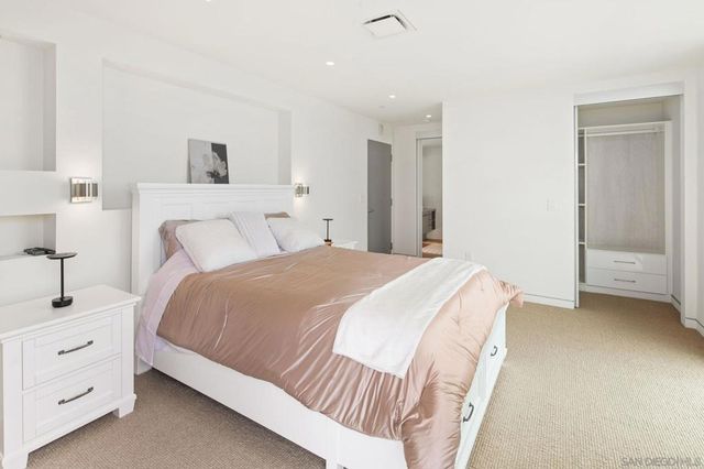 3415 6th Ave. 14, San Diego, CA 92103