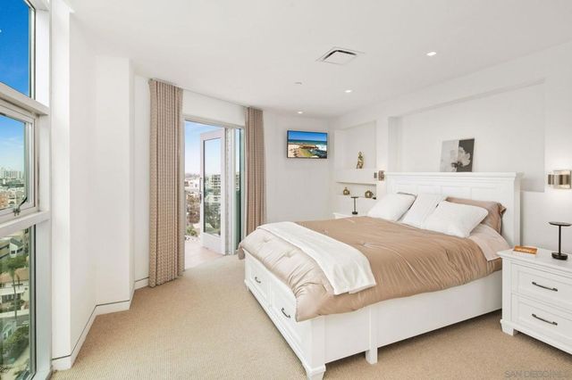 3415 6th Ave. 14, San Diego, CA 92103