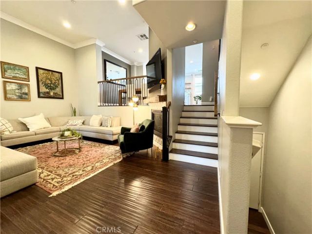 41 Clifford Lane, Ladera Ranch, CA 92694