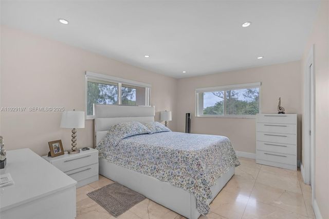 7430 Miami Lakes Dr E301, Miami Lakes, FL 33014