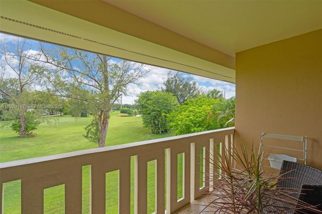 7430 Miami Lakes Dr E301, Miami Lakes, FL 33014