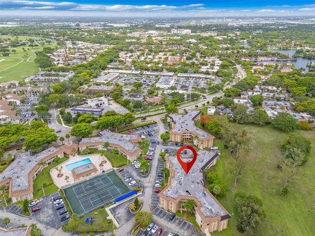 7430 Miami Lakes Dr E301, Miami Lakes, FL 33014