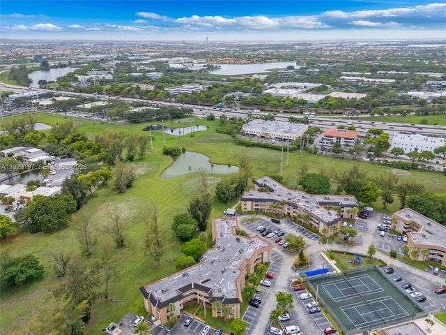 7430 Miami Lakes Dr E301, Miami Lakes, FL 33014