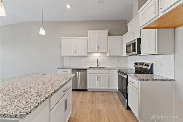 417 Bethpage Way 7-302, Lebanon, OH 45036