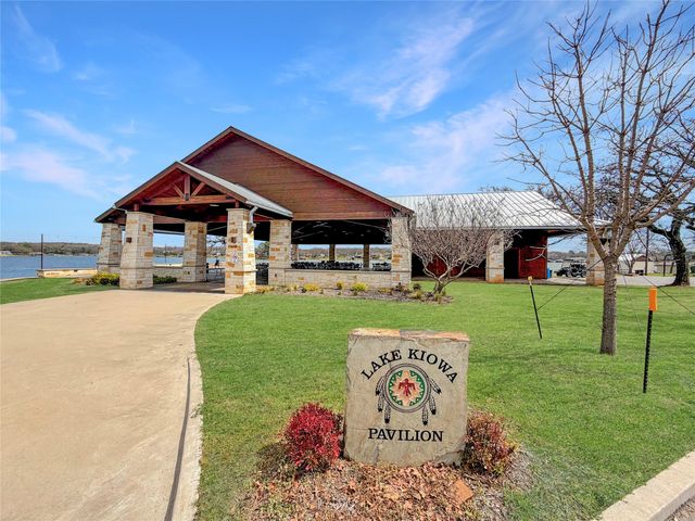 742 Kiowa Drive W, Gainesville, TX 76240