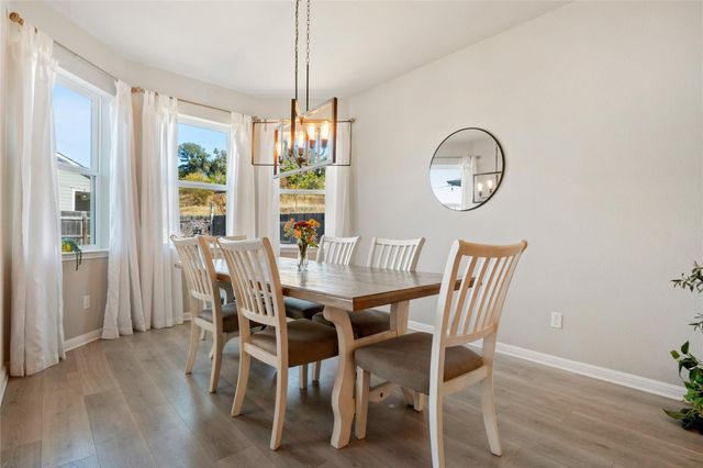 103 Wagon Spoke CV, Liberty Hill, TX 78642