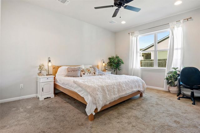 103 Wagon Spoke CV, Liberty Hill, TX 78642