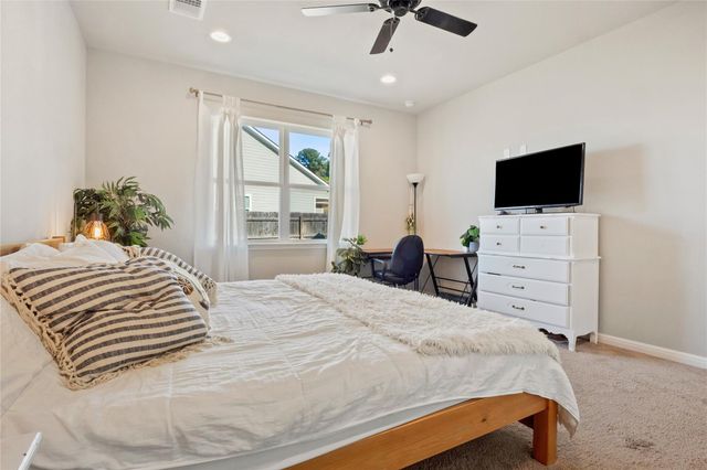 103 Wagon Spoke CV, Liberty Hill, TX 78642