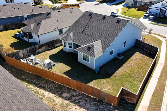 103 Wagon Spoke CV, Liberty Hill, TX 78642