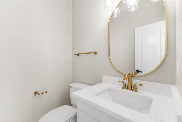 2013 Pebblestone Court, College Station, TX 77845