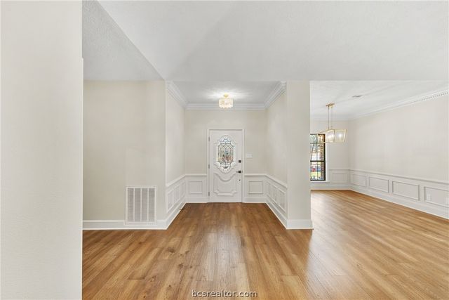 2013 Pebblestone Court, College Station, TX 77845