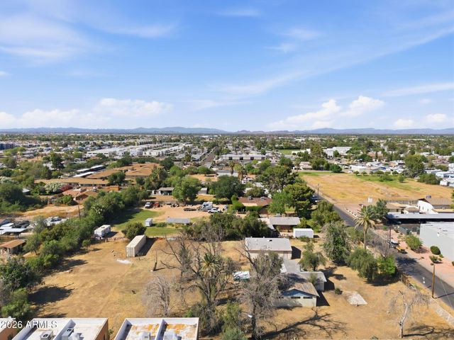 6312 N 64th Drive 2, Glendale, AZ 85301