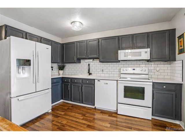 17698 E Loyola Dr D, Aurora, CO 80013