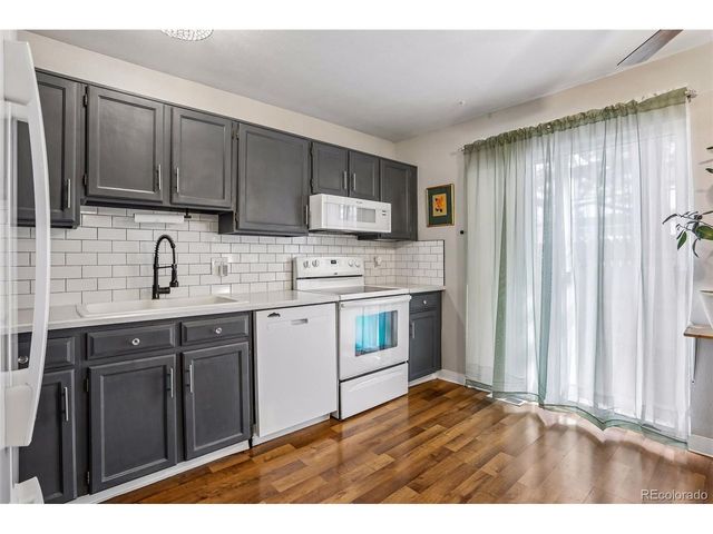 17698 E Loyola Dr D, Aurora, CO 80013