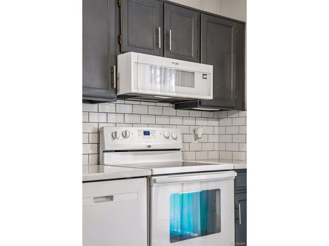17698 E Loyola Dr D, Aurora, CO 80013
