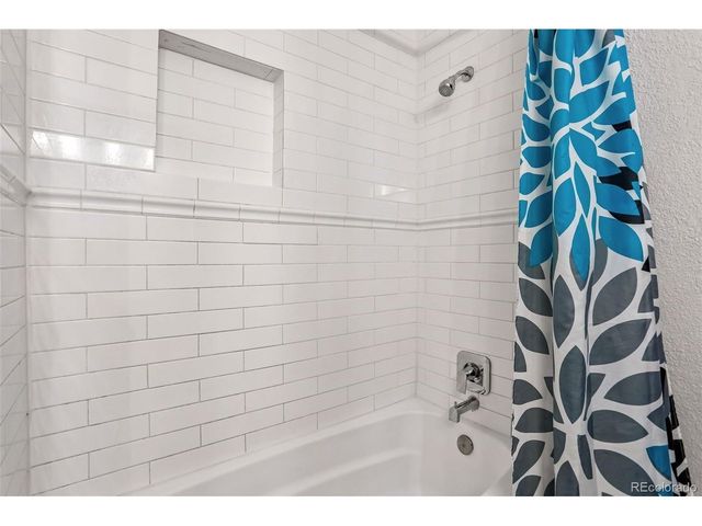 17698 E Loyola Dr D, Aurora, CO 80013