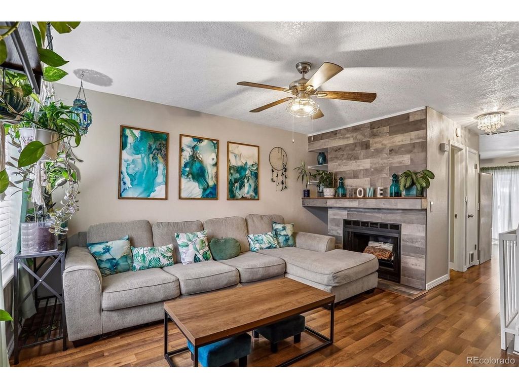 17698 E Loyola Dr D, Aurora, CO 80013