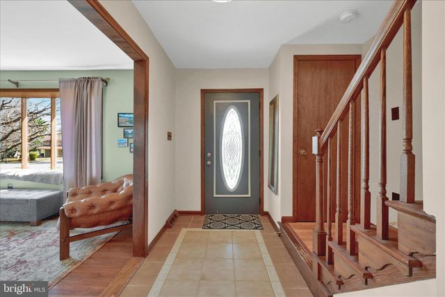 608 WALNUT DR, Parkesburg, PA 19365